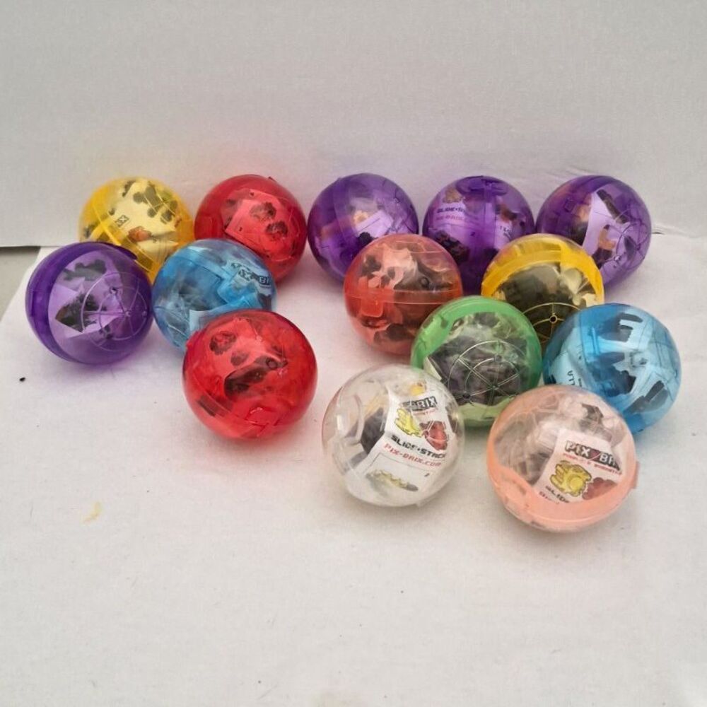 Pix-Brix Slide+Stack Capsule Balls Set, Multicolor Plastic Vending Capsules Lot